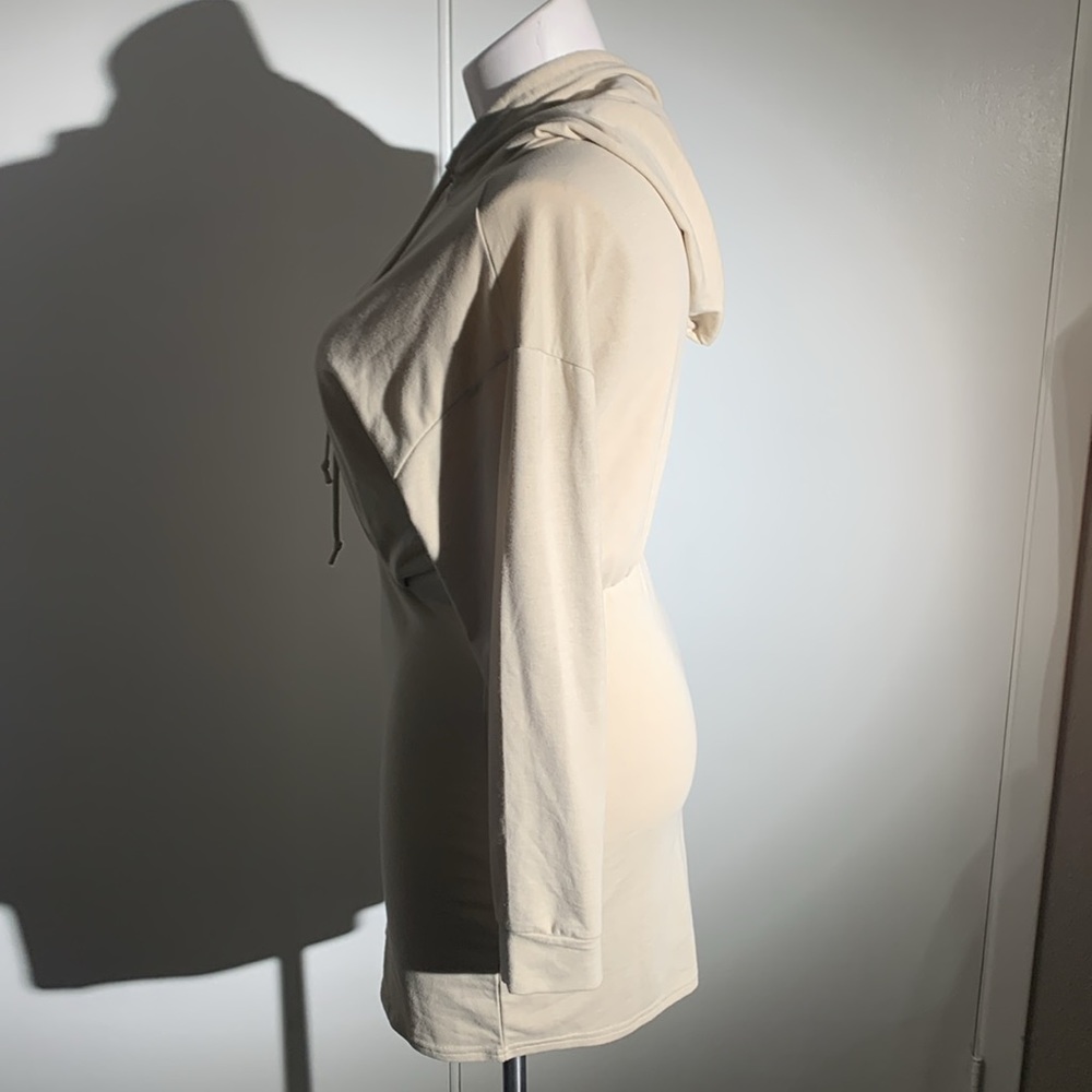 Forever 21 Hooded Dress - Picture 2 of 4